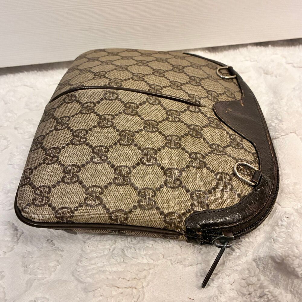 Vintage Gucci Supreme Crossbody Handbag - Picture 3 of 12